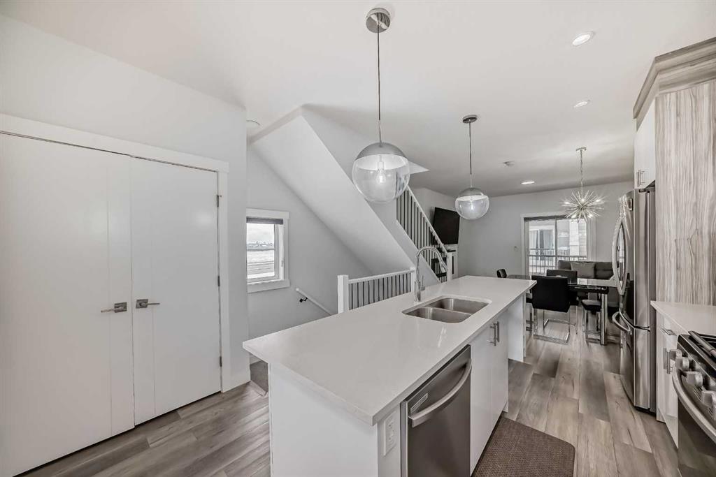 Picture for 516, 95 Skyview Close NE https://www.cirrealty.ca/reb/creb/01/A2263401_24.jpg