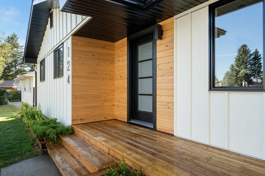 Picture for 124 Gainsborough Drive SW