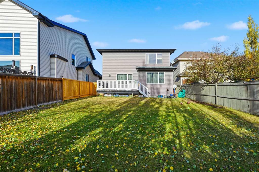 Picture for 217 coopers Grove SW https://www.cirrealty.ca/reb/creb/01/A2267001_10.jpg