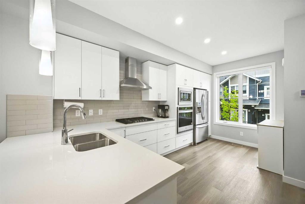 Picture for 908 Sage Hill Grove NW