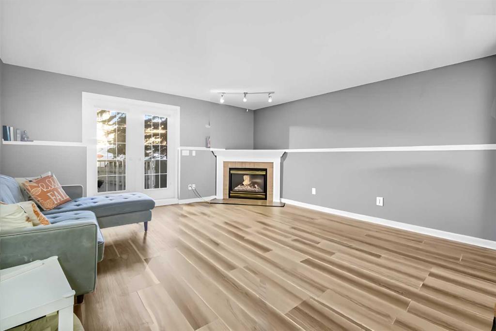 Picture for 102, 139 26 Avenue NW