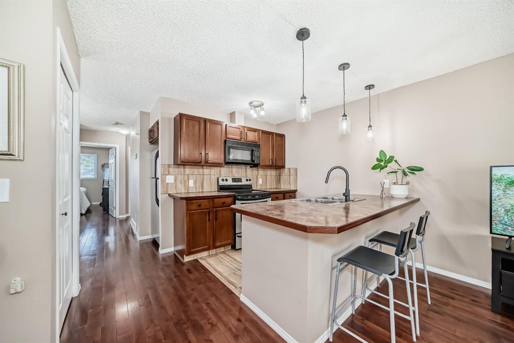 Picture for 8432 Berkley Road NW
