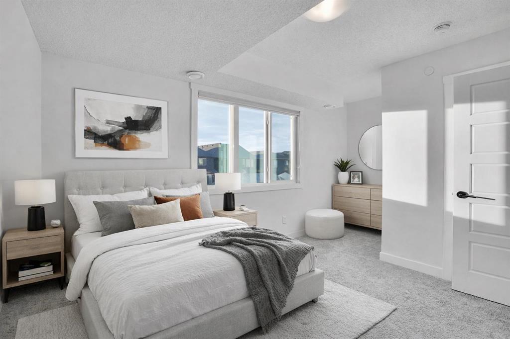 Picture for 131 LUCAS Boulevard 