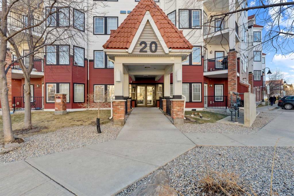 Picture for 321, 20 Royal Oak Plaza NW