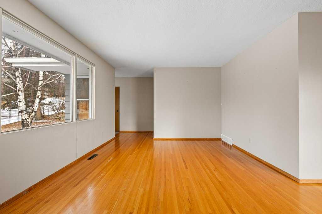 Picture for 2719 Chalice Road NW