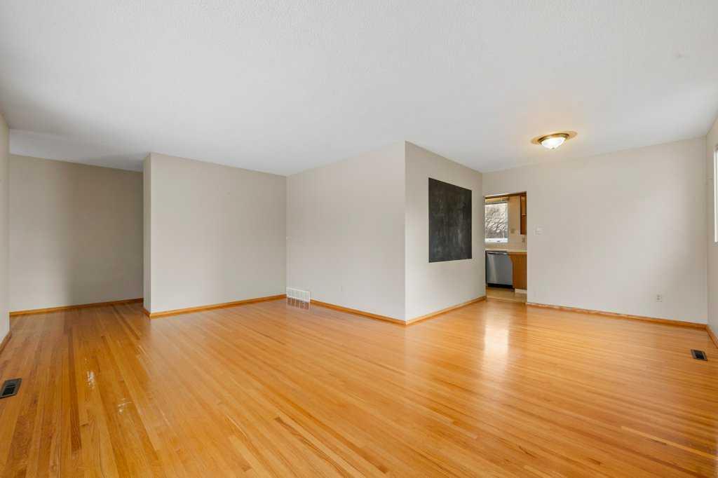 Picture for 2719 Chalice Road NW