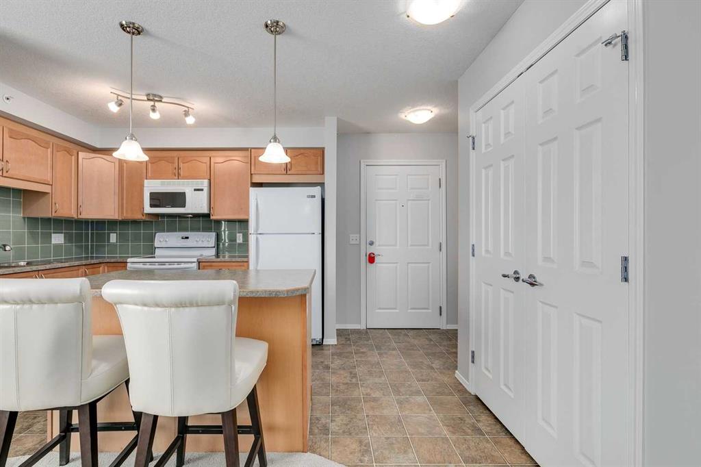 Picture for 2304, 200 Community Way 