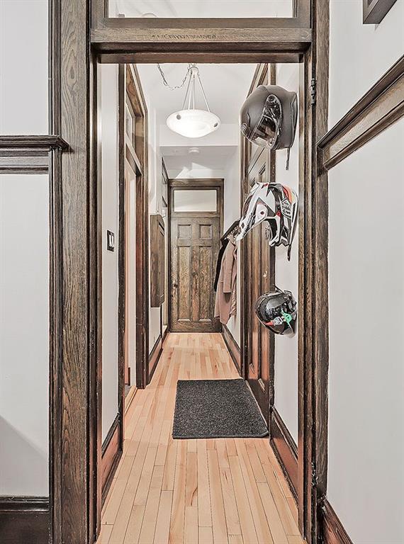 Picture for 100, 804 18 Avenue SW