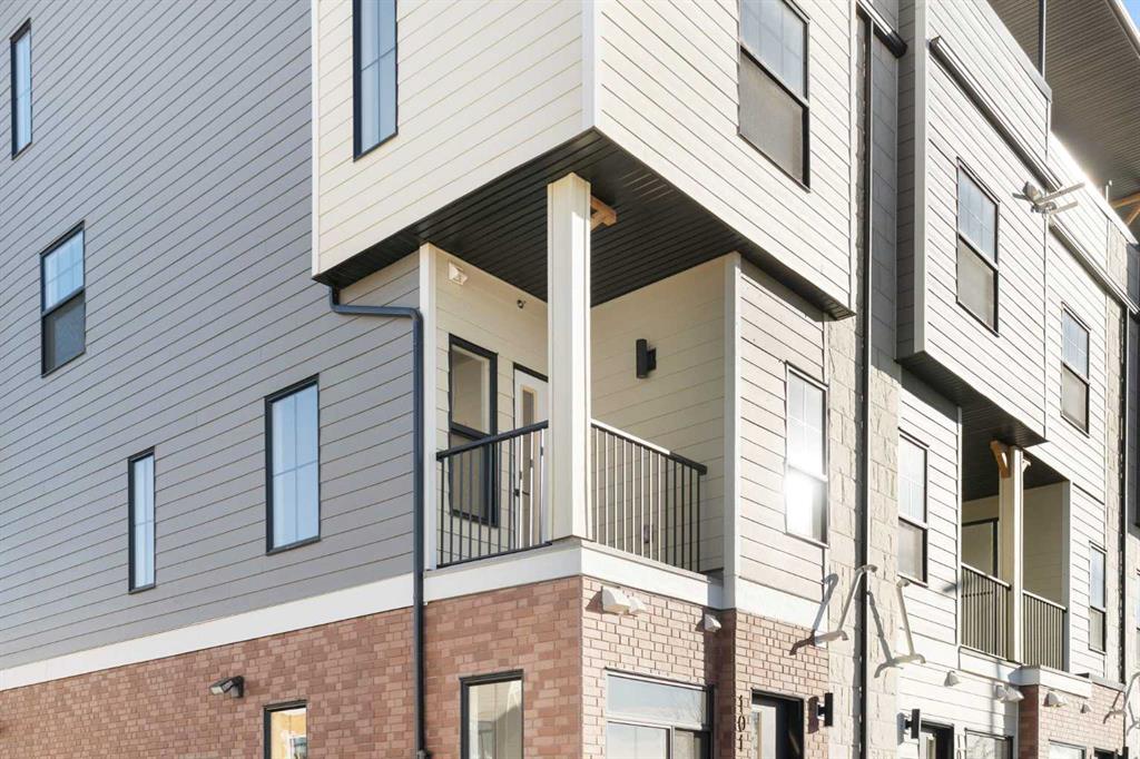 Picture for 101, 156 Park Street 