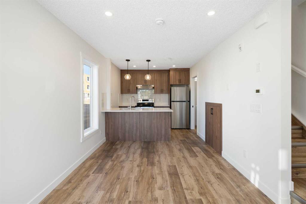 Picture for 101, 156 Park Street 