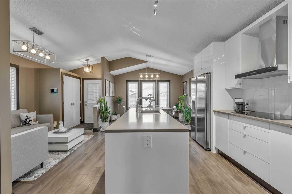 Picture for 210 Copperstone Grove SE