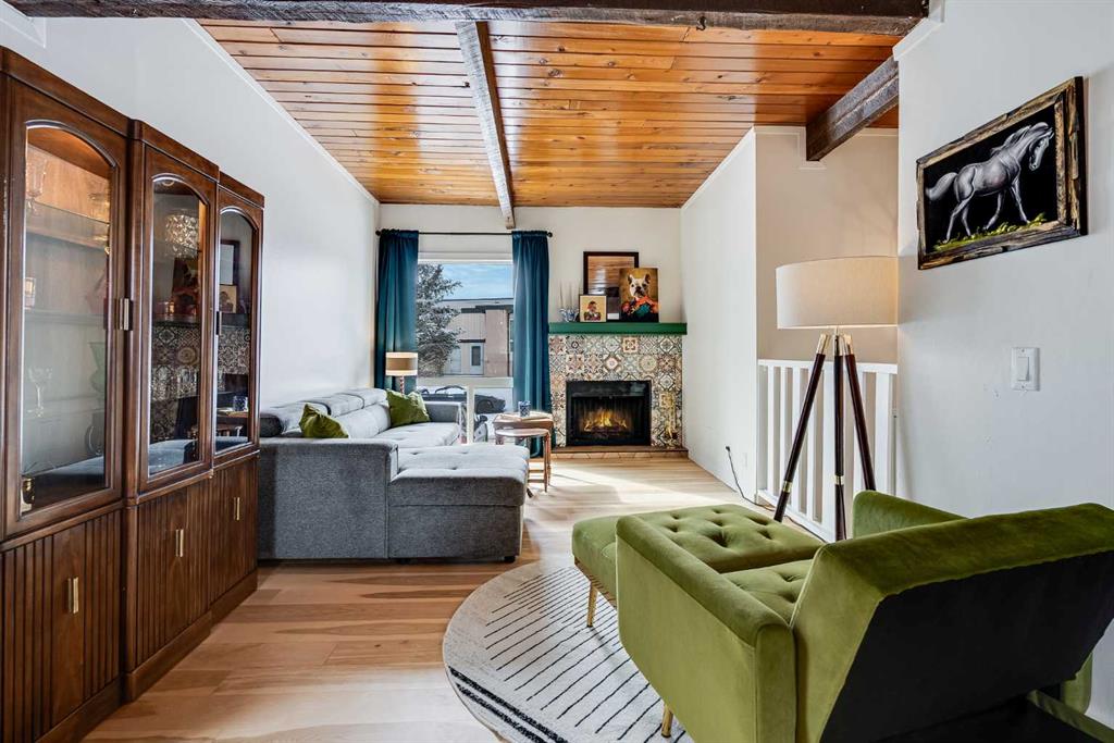 Picture for 120 Oaktree Lane SW