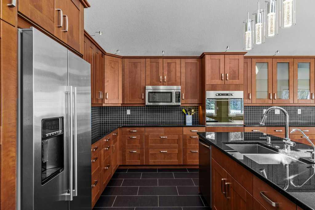 Picture for 49, 127 Carey  