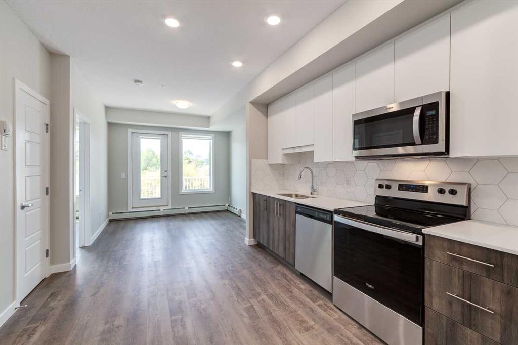 Picture for 212, 1605 17 Street SE