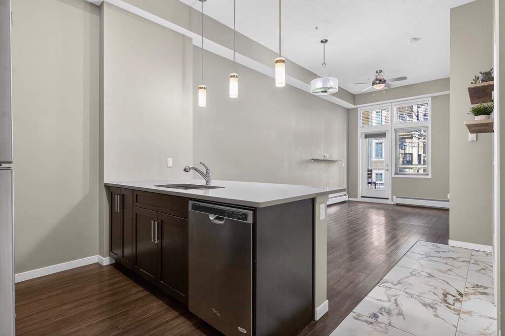 Picture for 118, 10 Mahogany Mews SE