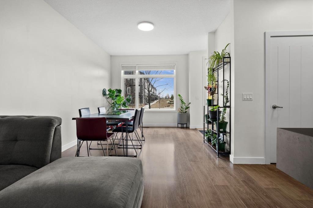 Picture for 330 Redstone Boulevard NE