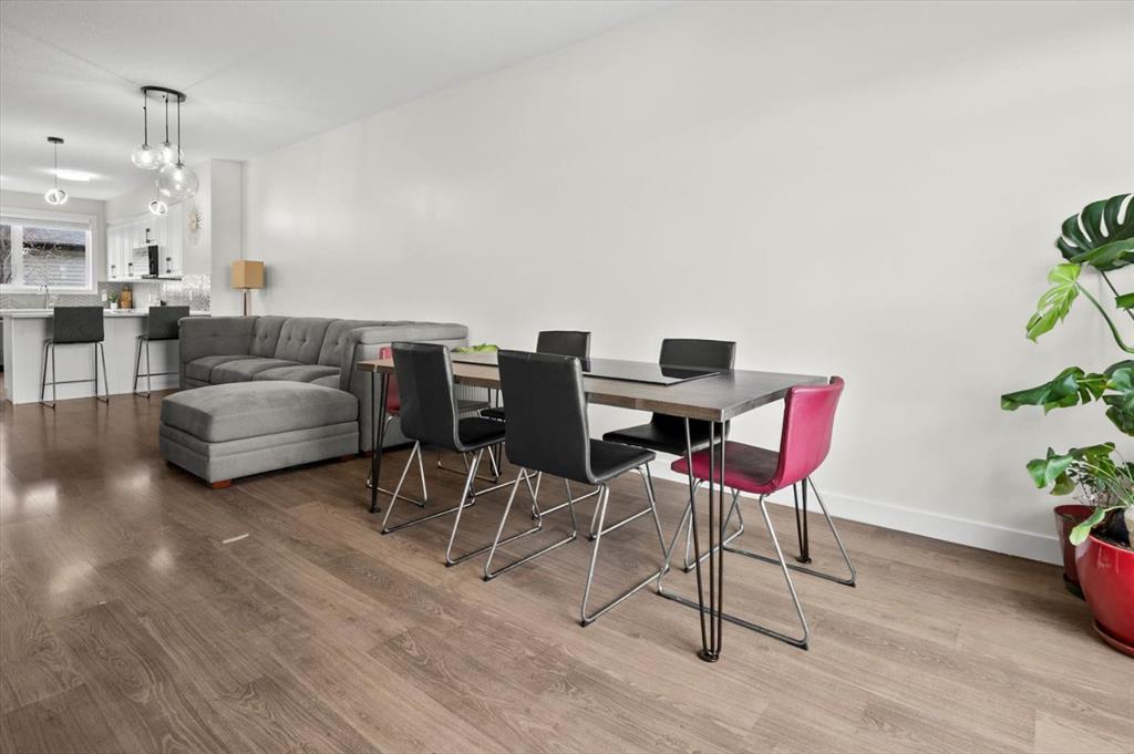 Picture for 330 Redstone Boulevard NE