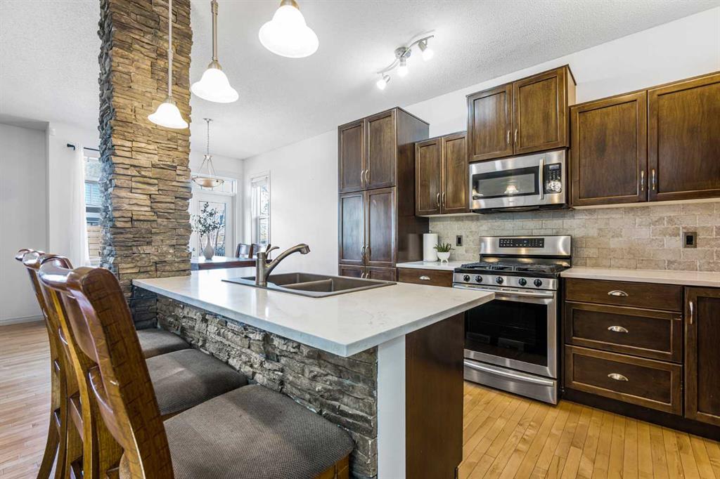 Picture for 76 Heritage Hill 