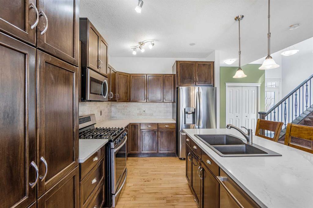 Picture for 76 Heritage Hill 