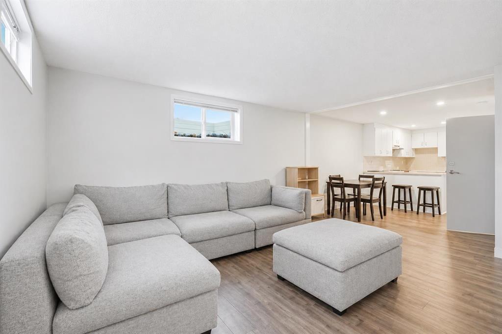 Picture for 6 Sackville Drive SW