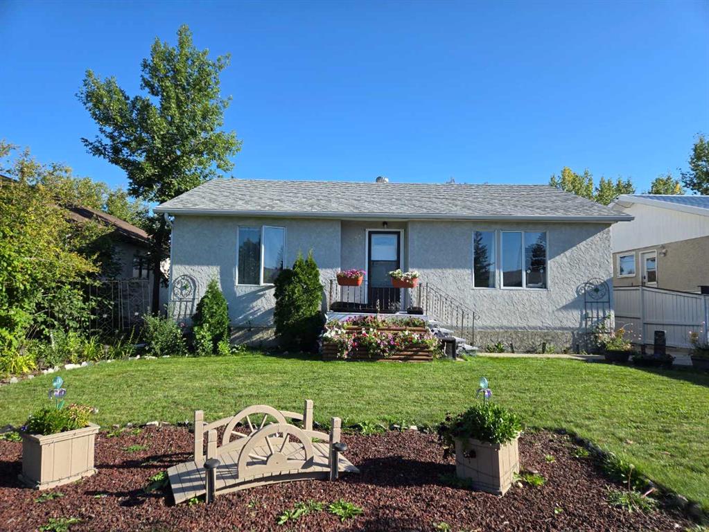 Picture for 305 3 Street S