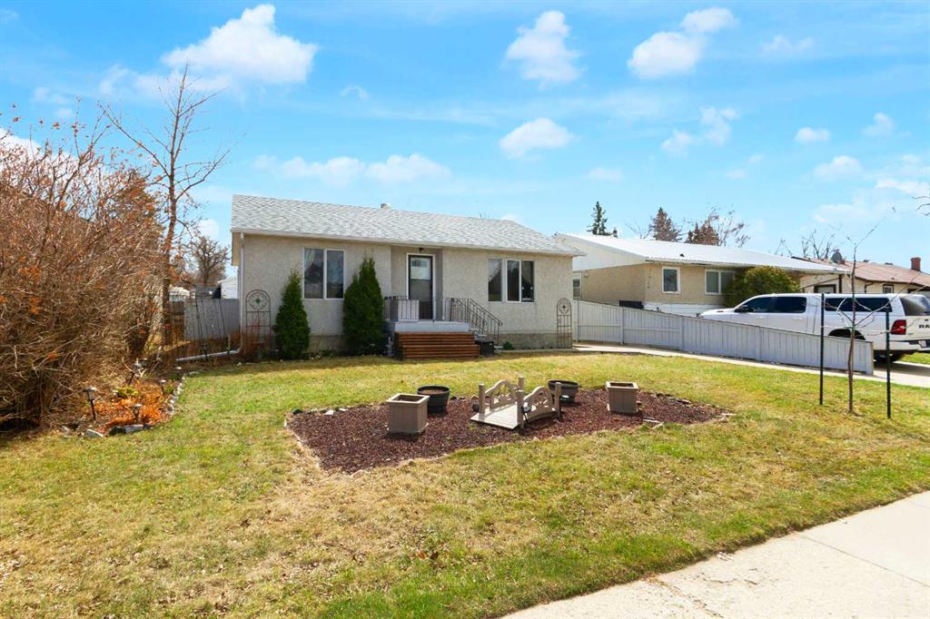 Picture for 305 3 Street S