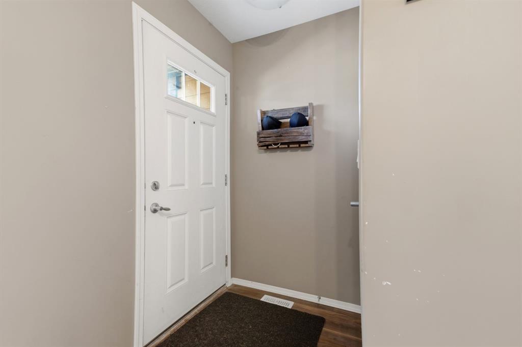 Picture for 707, 30 Carleton Avenue 