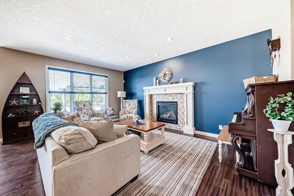Picture for 200 Auburn Springs Close SE