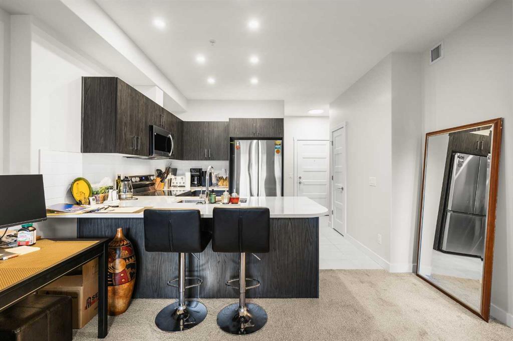 Picture for 1116, 81 Arbour Lake View NW
