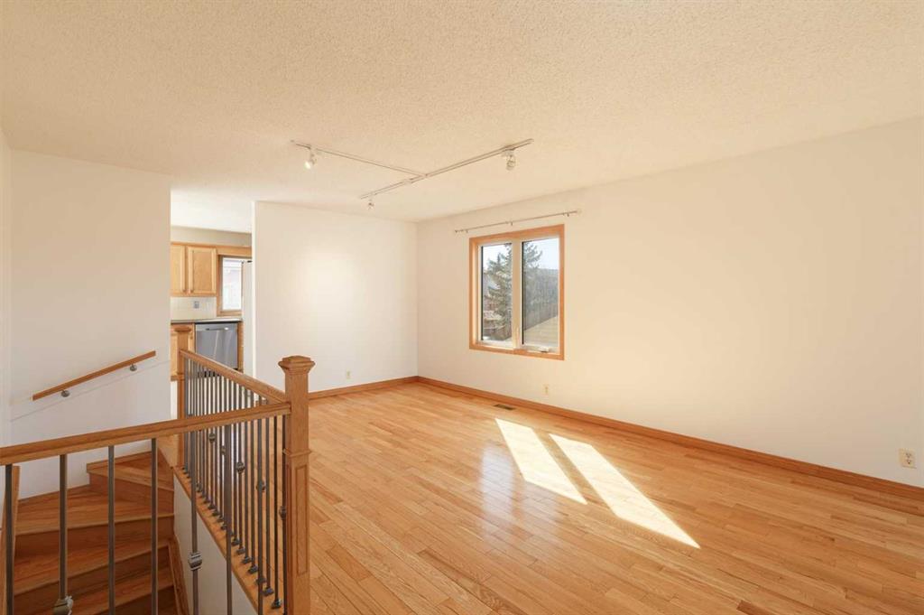 Picture for 48 Ranchridge Drive NW