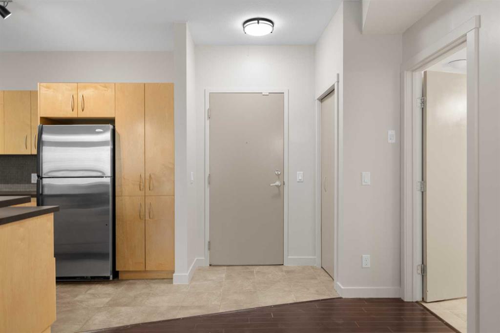 Picture for 107, 69 Springborough Court SW