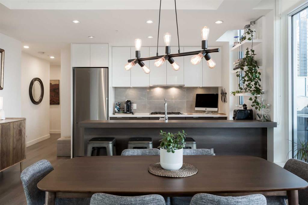 Picture for 803, 108 Waterfront Court SW