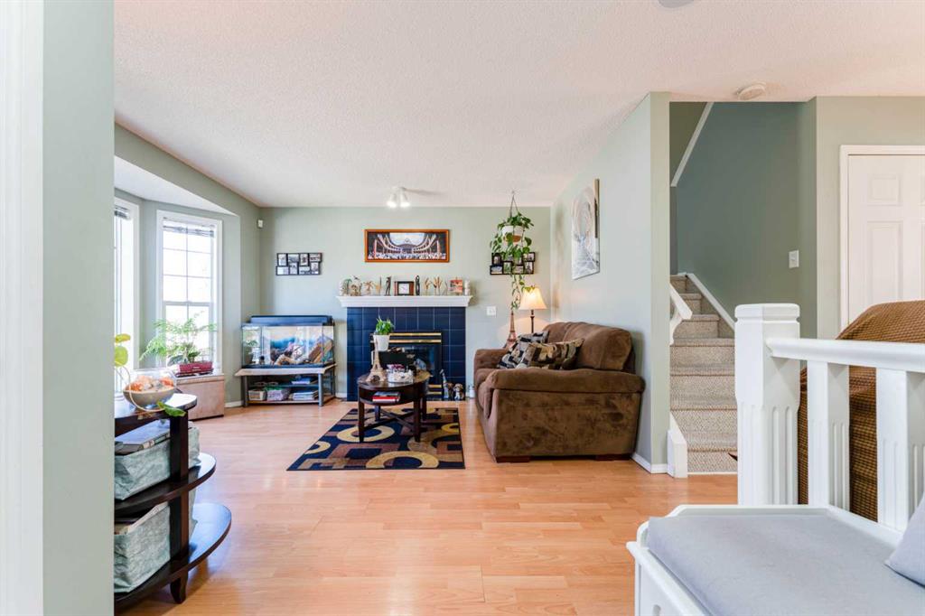 Picture for 198 Somerside Park SW