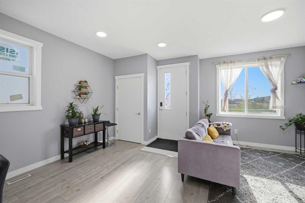 Picture for 668 Cornerstone Boulevard NE