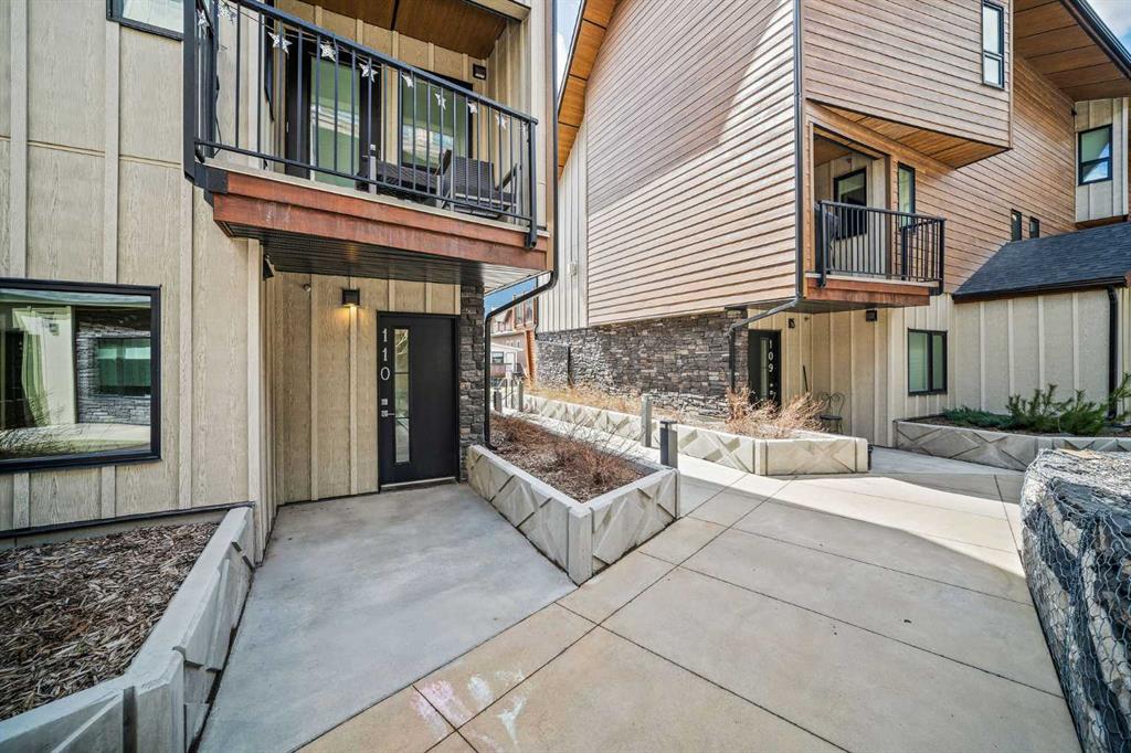 Picture for 110, 810 7th Street 