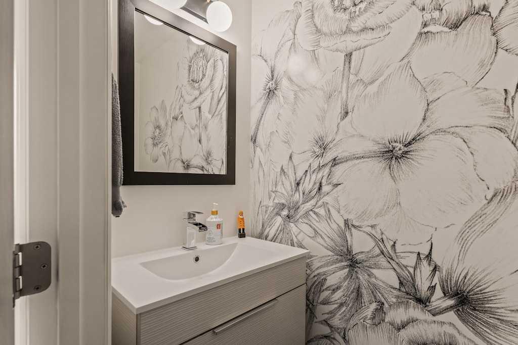Picture for 99 Brae Glen Lane SW