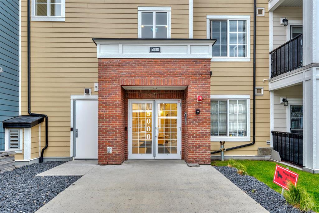 Picture for 5312, 151 Legacy Main Street SE