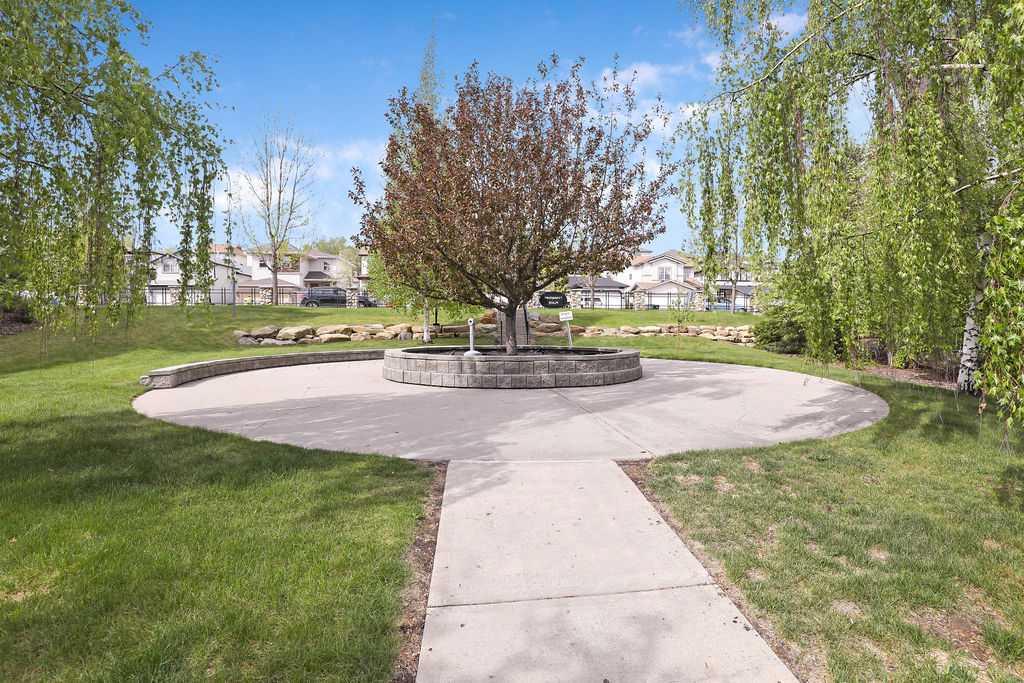 Picture for 3313, 70 Panamount Drive NW