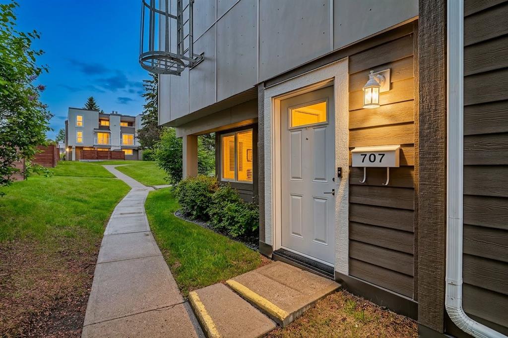 Picture for 707, 13104 Elbow Drive SW