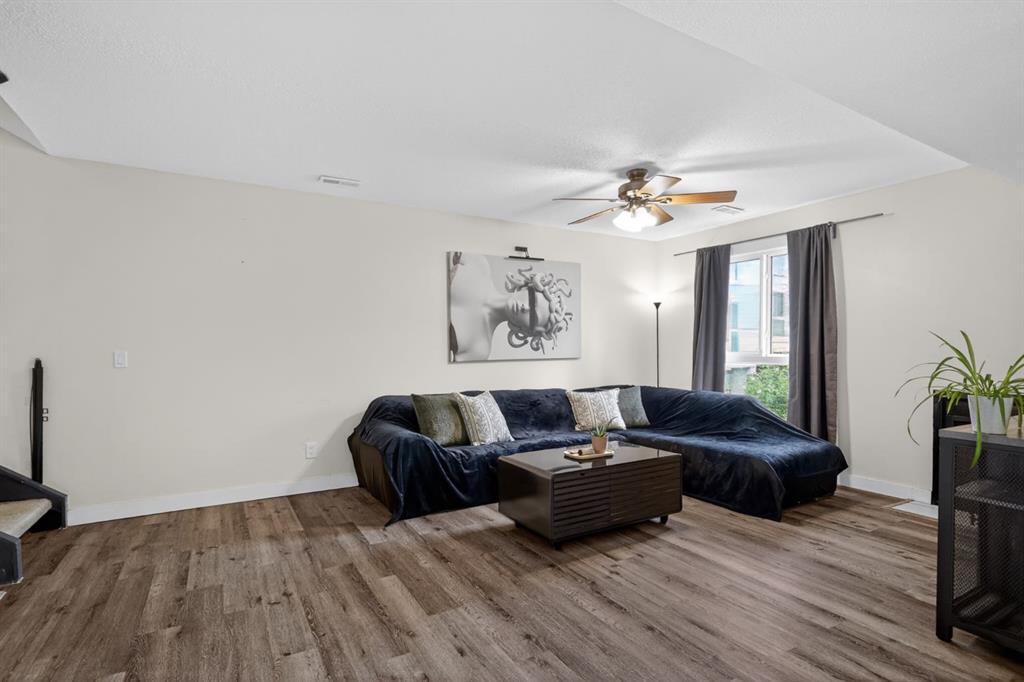 Picture for 707, 13104 Elbow Drive SW
