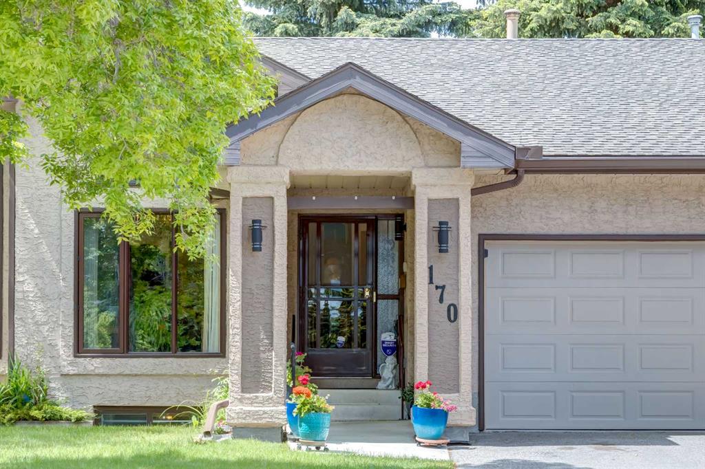 Picture for 170 Oakbriar Close SW