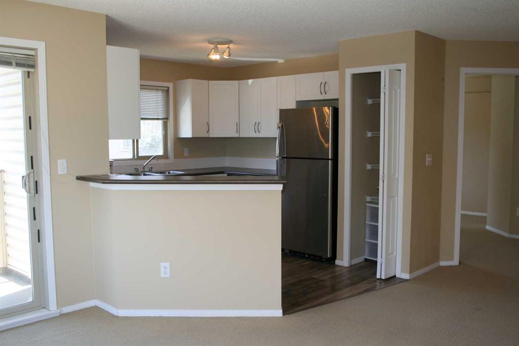 Picture for 1317, 16969 24 Street SW