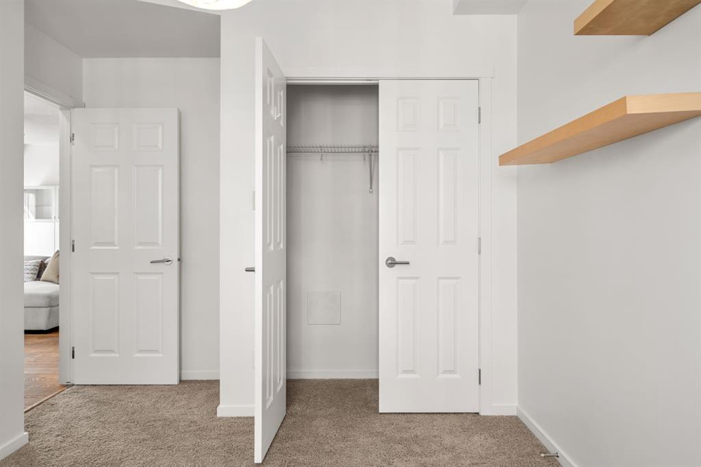 Picture for 2401, 99 Copperstone Park SE https://www.cirrealty.ca/reb/creb/02/A2264802_19.jpg