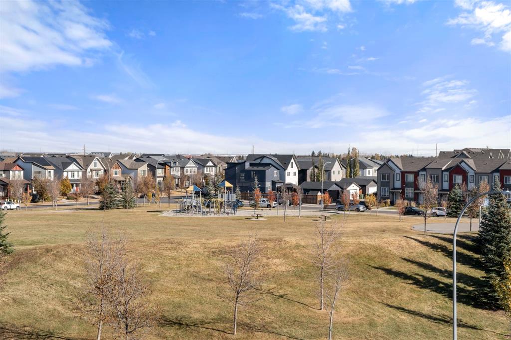 Picture for 2401, 99 Copperstone Park SE https://www.cirrealty.ca/reb/creb/02/A2264802_22.jpg
