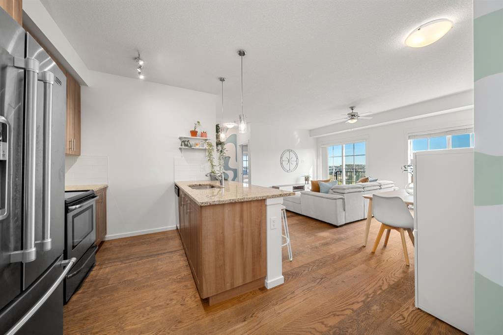 Picture for 2401, 99 Copperstone Park SE https://www.cirrealty.ca/reb/creb/02/A2264802_6.jpg