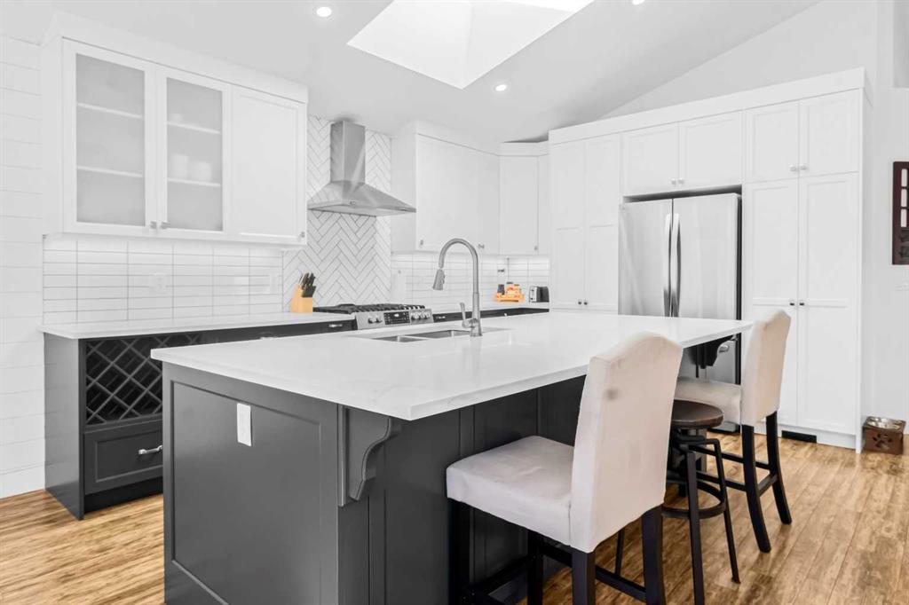 Picture for 811 Boulder Creek Drive SE https://www.cirrealty.ca/reb/creb/02/A2265702_11.jpg