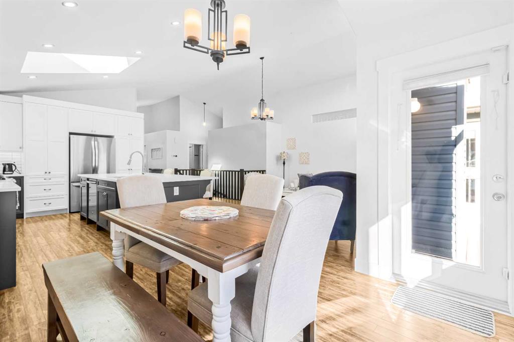Picture for 811 Boulder Creek Drive SE https://www.cirrealty.ca/reb/creb/02/A2265702_19.jpg