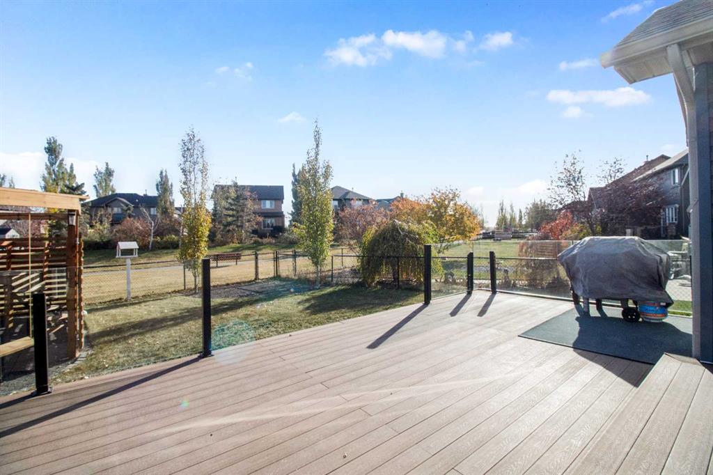 Picture for 811 Boulder Creek Drive SE https://www.cirrealty.ca/reb/creb/02/A2265702_46.jpg