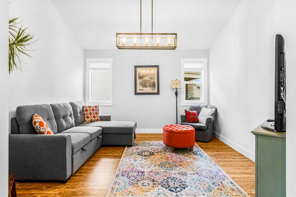 Picture for 811 Boulder Creek Drive SE https://www.cirrealty.ca/reb/creb/02/A2265702_7.jpg