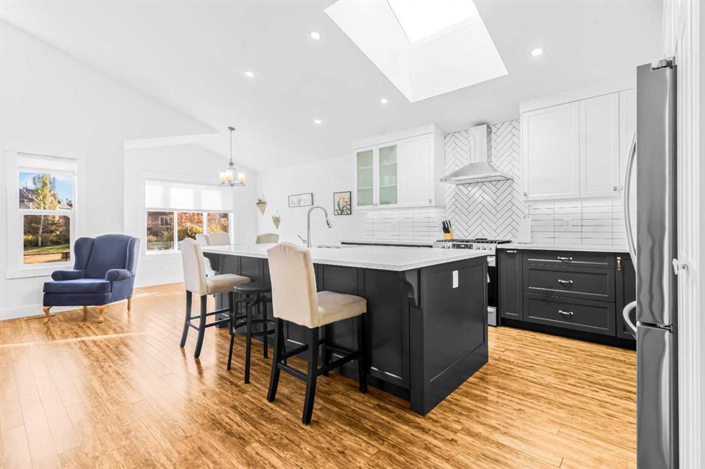 Picture for 811 Boulder Creek Drive SE https://www.cirrealty.ca/reb/creb/02/A2265702_9.jpg